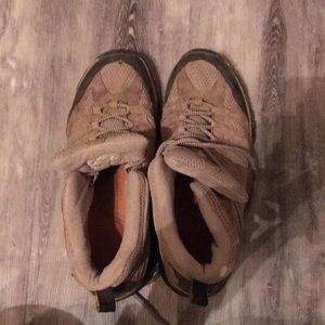 Merrell hiking boots high top